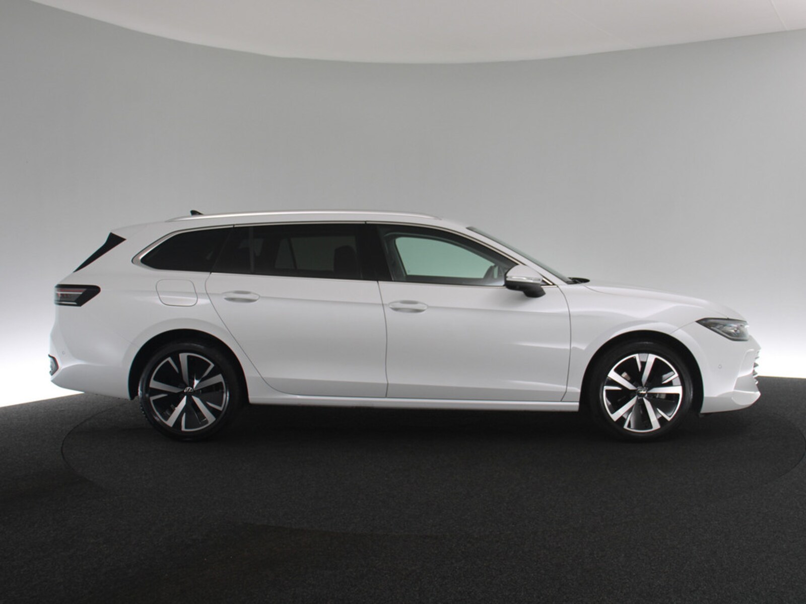 Volkswagen Passat – Bild 26