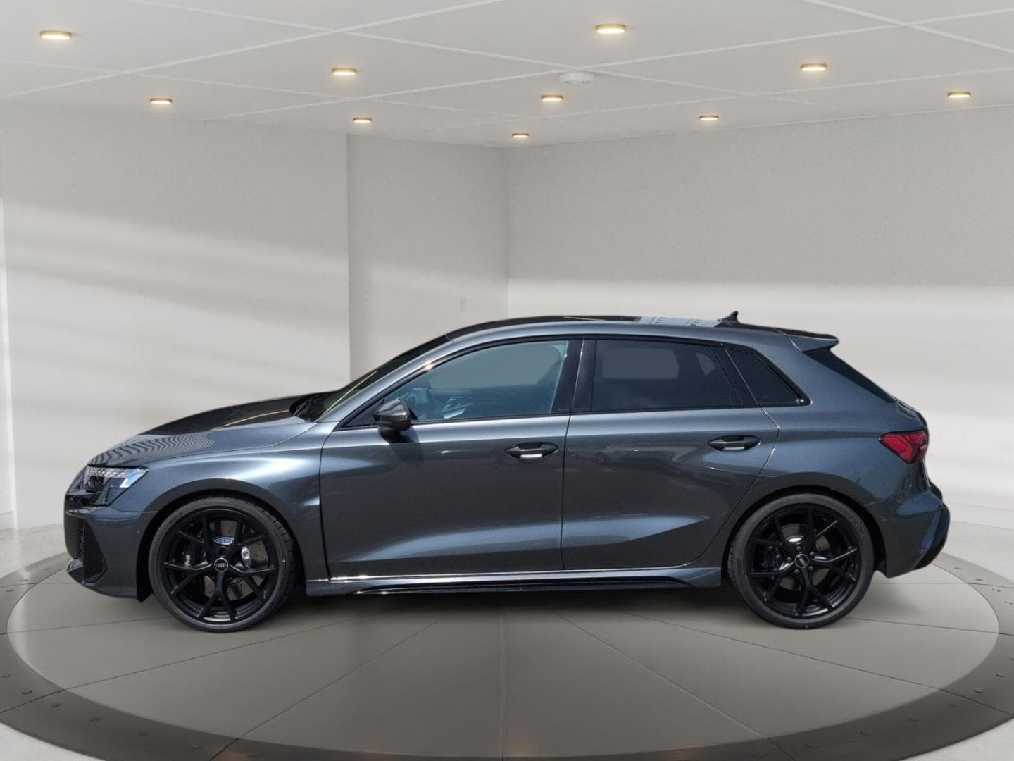 Bild über Audi RS 3 Sportback TFSI quattro 294 kW S tronic - für weitere Informationen kontaktieren Sie den Audi Partner