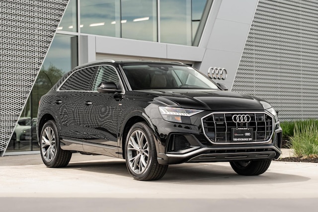 2023 Audi Q8
