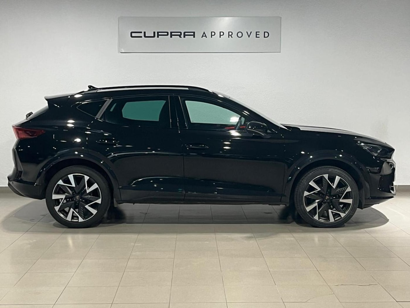 CUPRA Formentor 1.5 TSI e-Hybrid DSG 150 kW (204 CV) — photo 3