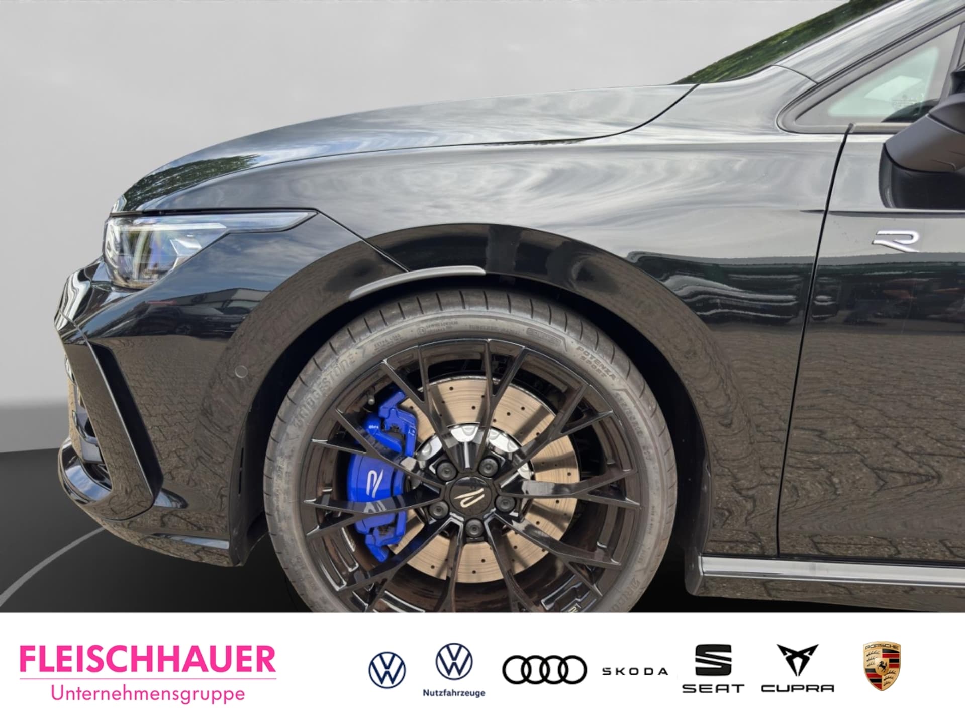 Volkswagen Golf R
