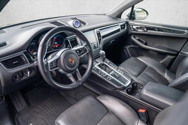 2017 Porsche Macan