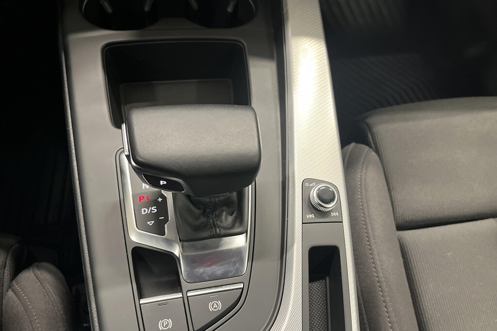 Bild som visar Audi A4 Avant A4 Avant 40 TDI quattro Proline advanced 190 hk S tronic - för mer information kontakta din Audi Partner