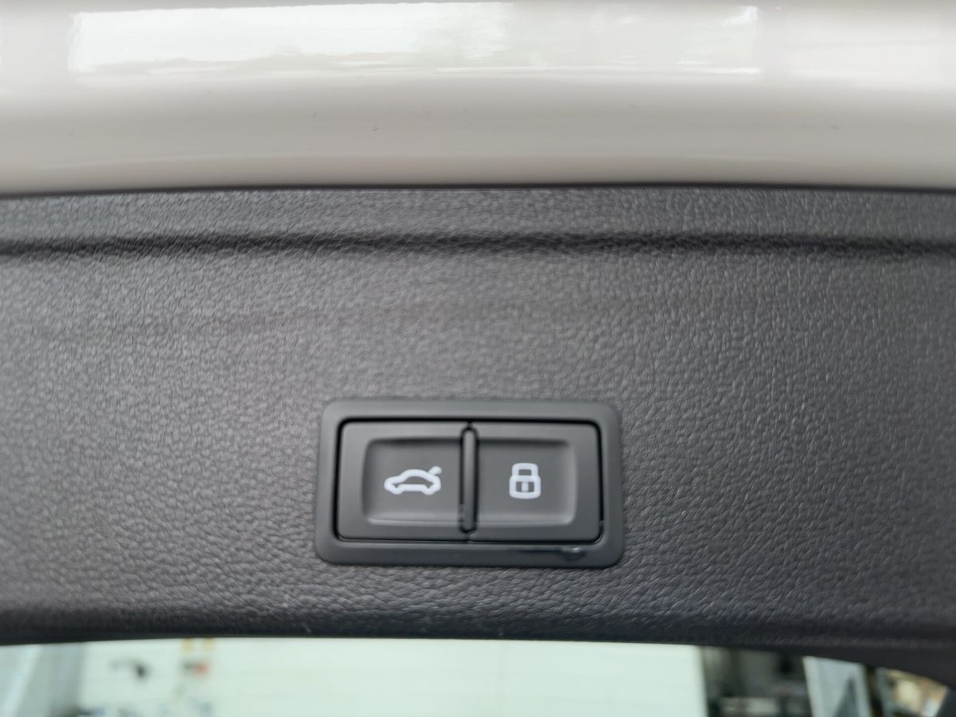 Audi A4 Avant S line