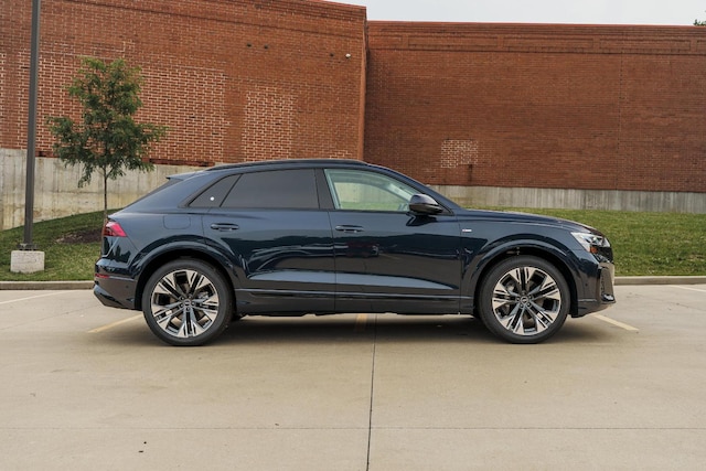 2026 Audi Q8