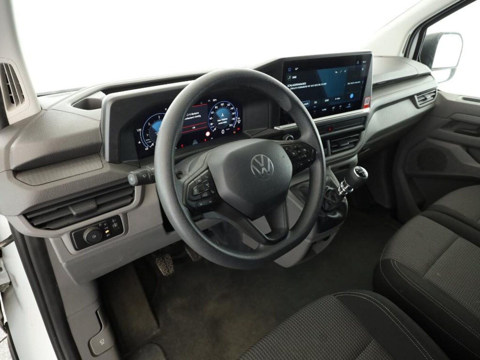Volkswagen Transporter Kasten langer Radstand – Bild 5