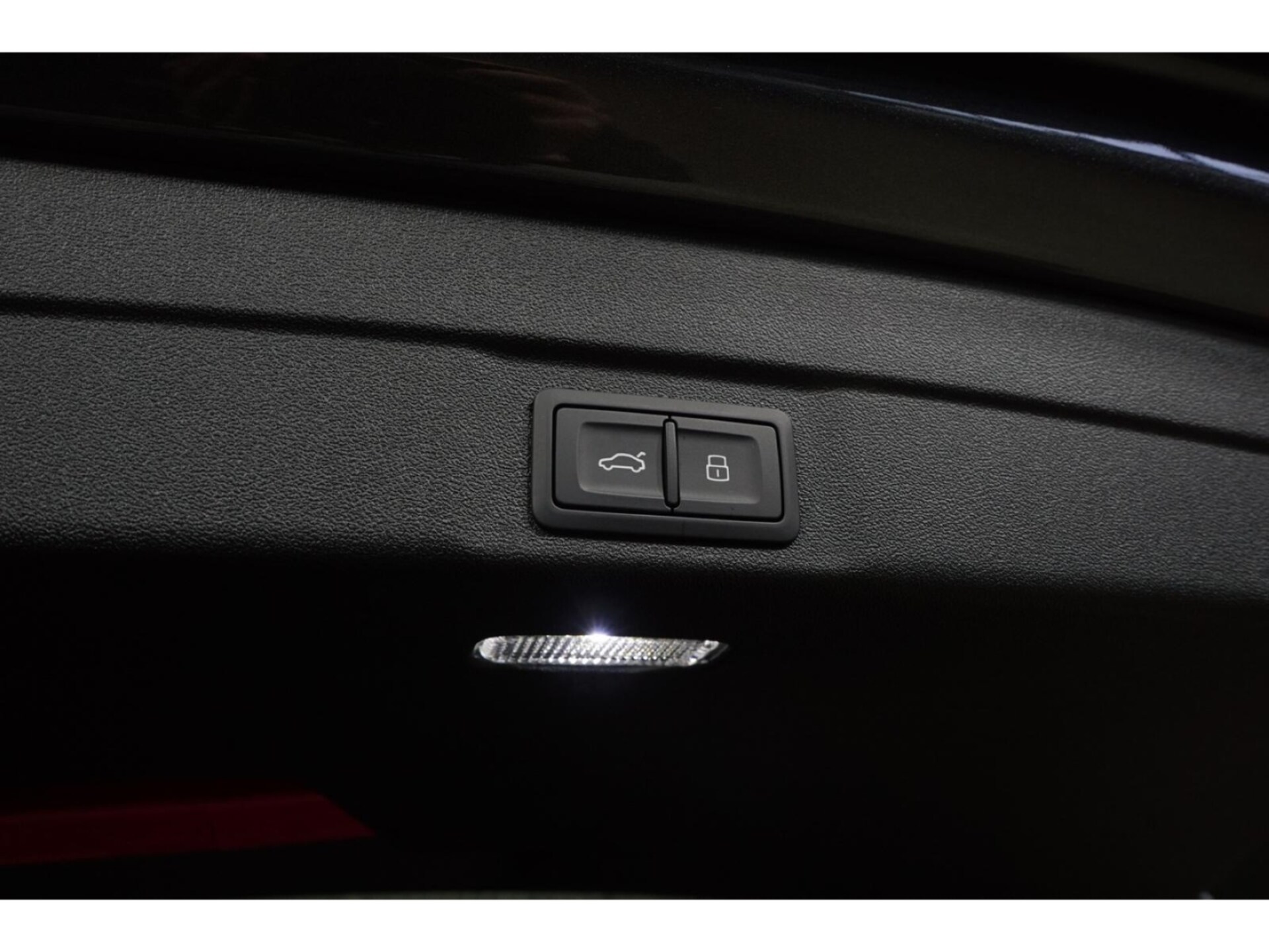 Audi A6 Avant edition one