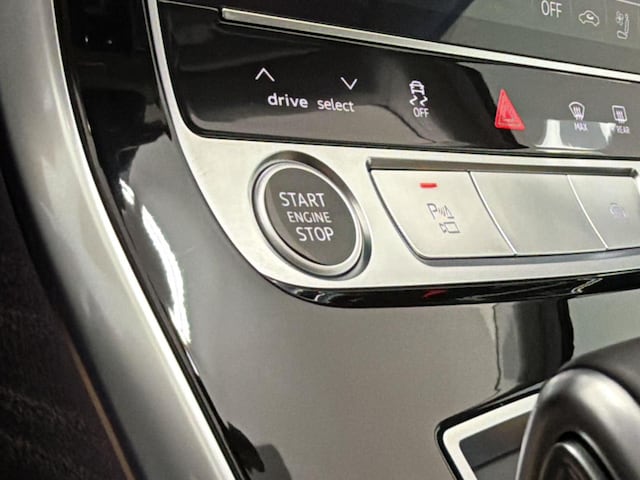 2026 Audi Q7 Premium Plus - Photo 17