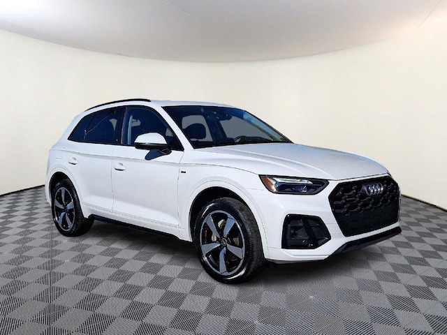 Photo of 2023 Audi Q5