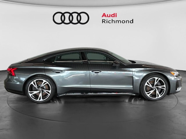 2022 Audi e-tron GT quattro