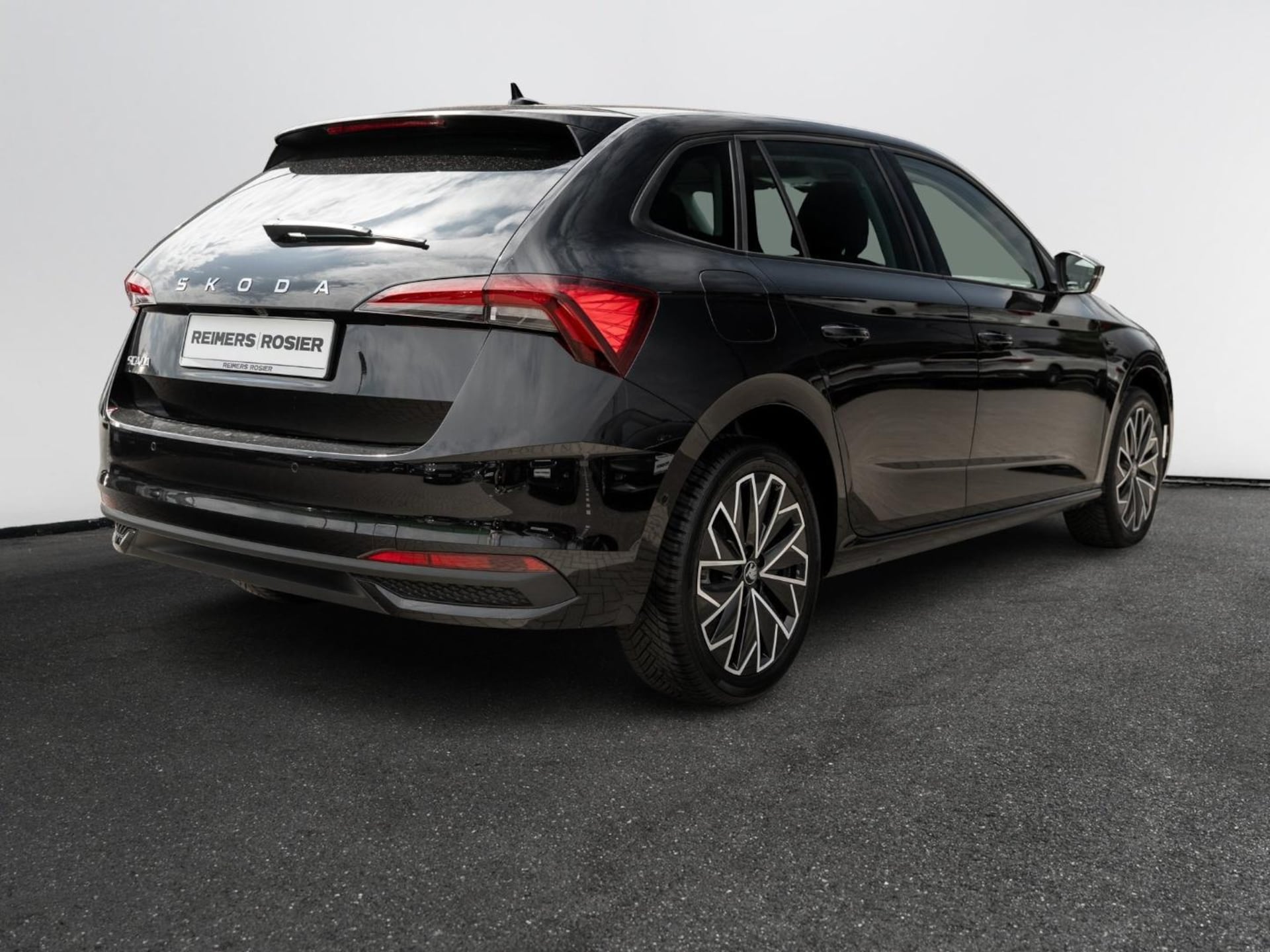 Skoda Scala Tour