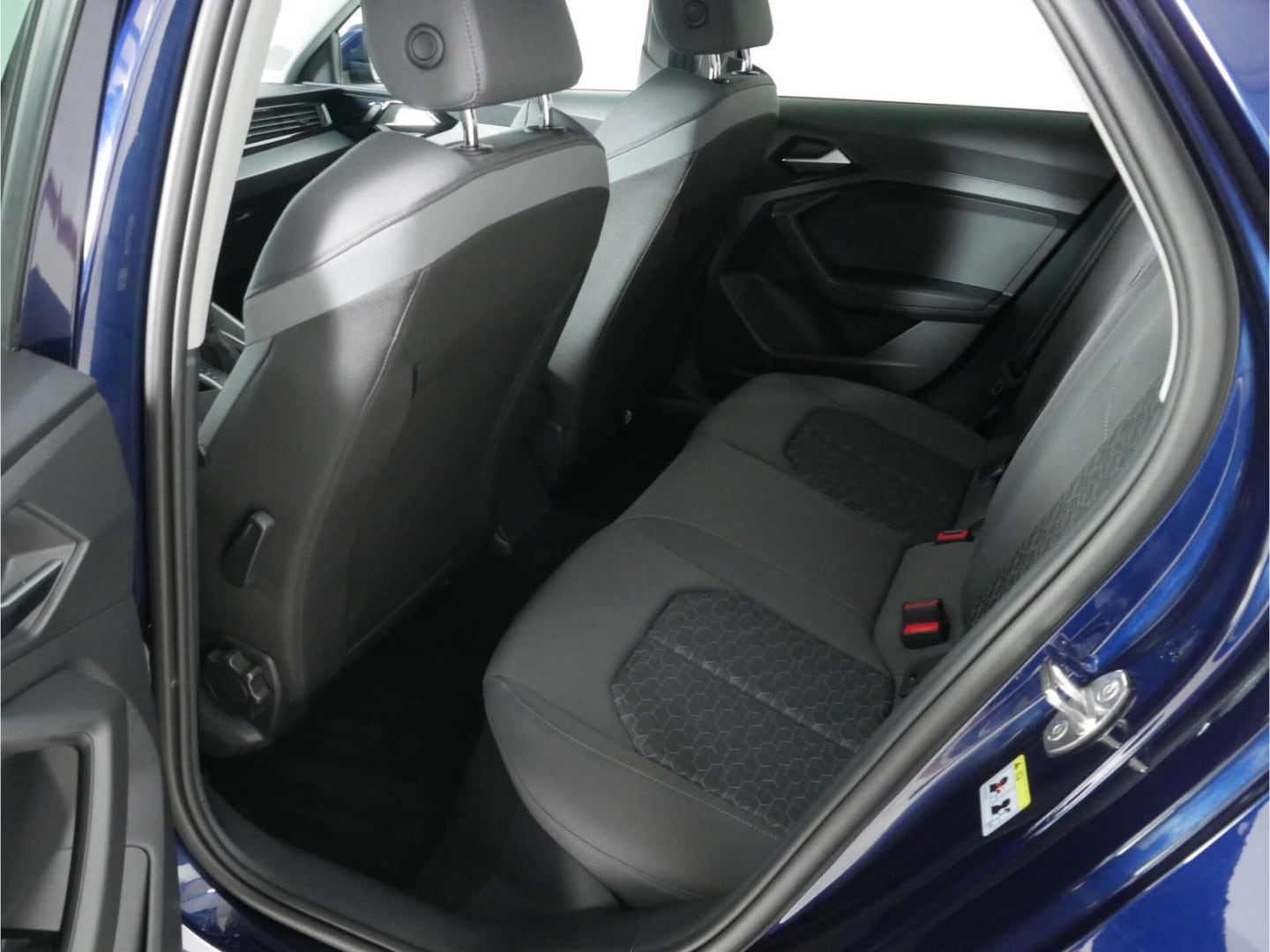 Bild über Audi A1 Sportback advanced 30 TFSI S tronic - für weitere Informationen kontaktieren Sie den Audi Partner