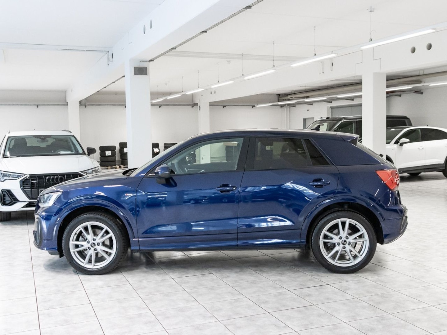 Bild über Audi Q2 S line 40 TFSI quattro S tronic - für weitere Informationen kontaktieren Sie den Audi Partner
