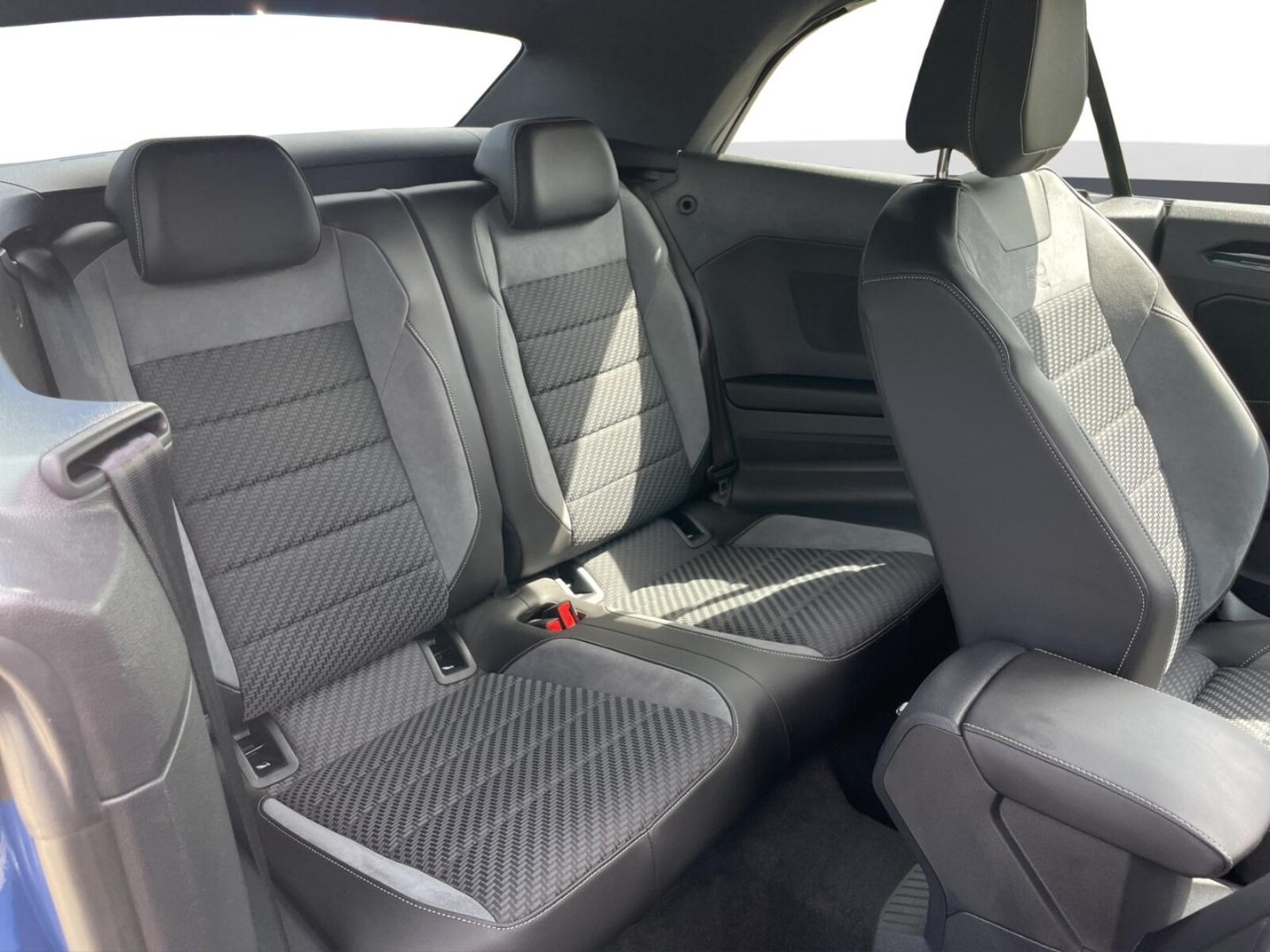 Volkswagen T-Roc Cabriolet – Bild 15