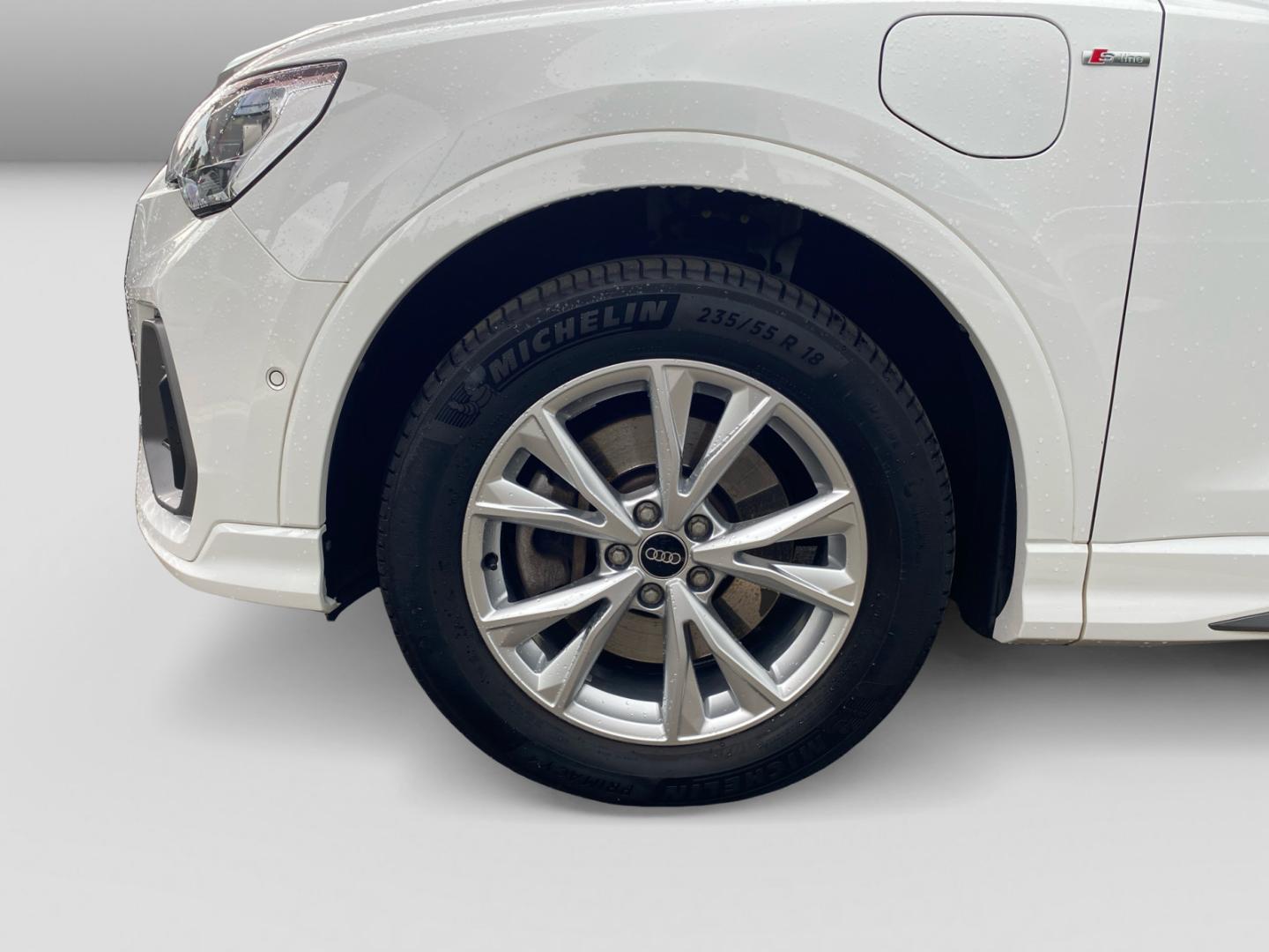 Image about Audi Q3 TFSI e 45 TFSI e S tronic