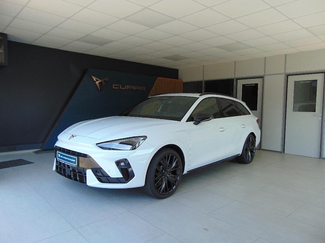 CUPRA Leon Sportstourer VZ Black Edition 1.5 e-HYBRID 200 kW (272 PS) 6-Gang-DSG (1204481112026)