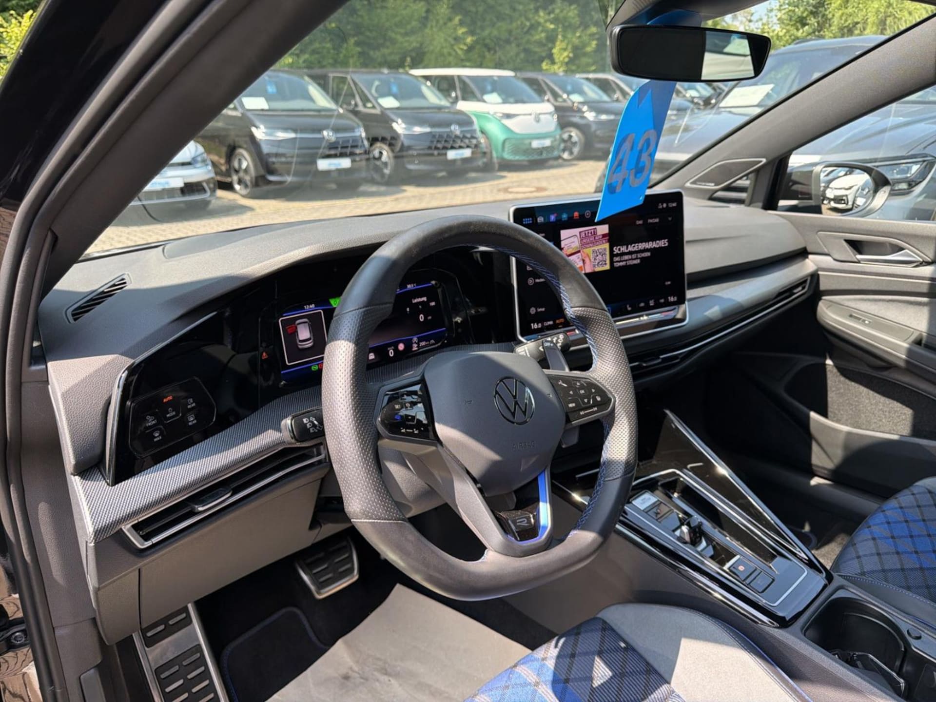 Volkswagen Golf R