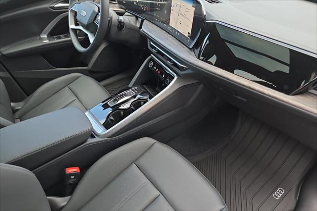 2025 Audi Q5 Premium - Photo 15