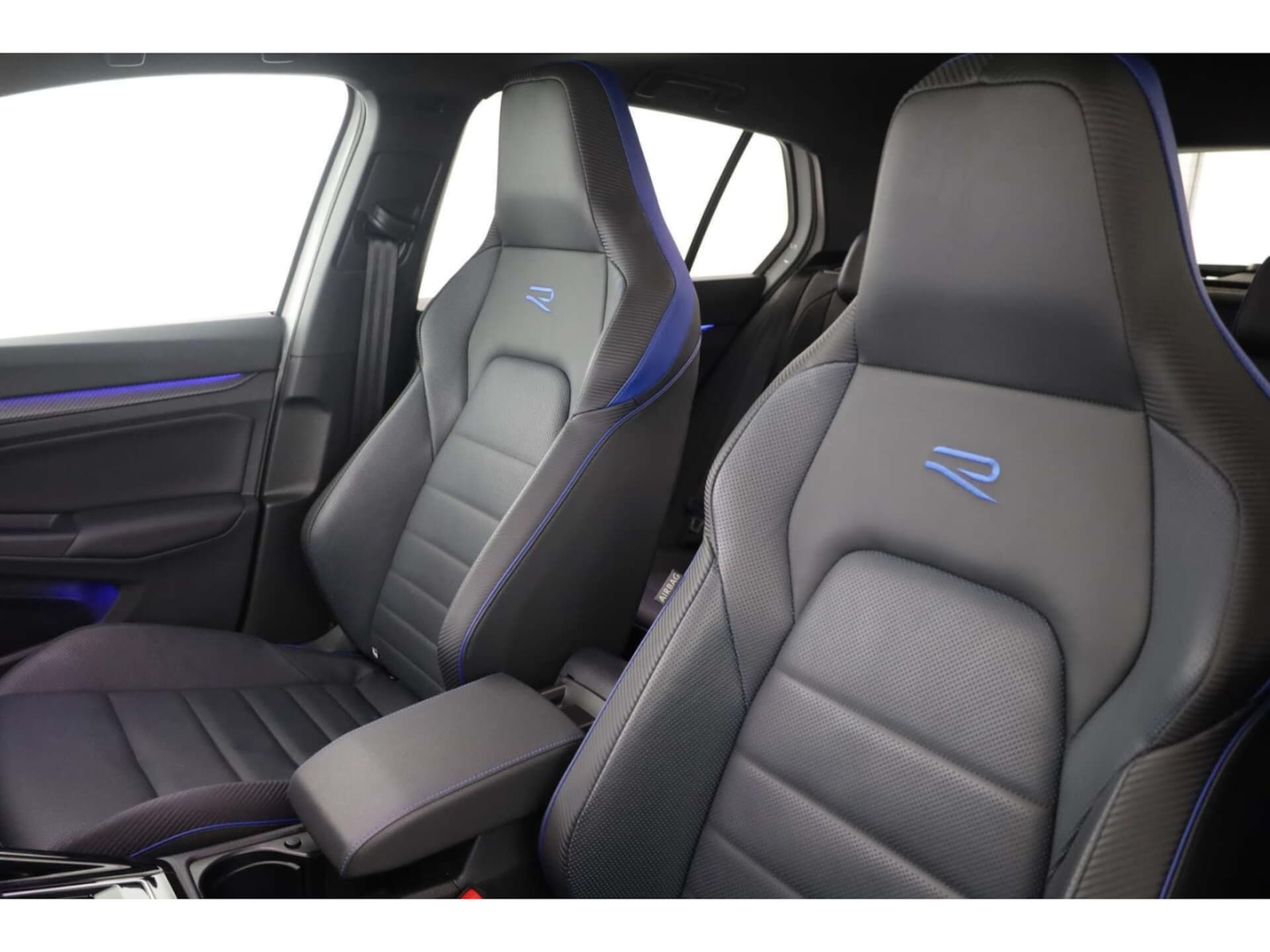 Volkswagen Golf R