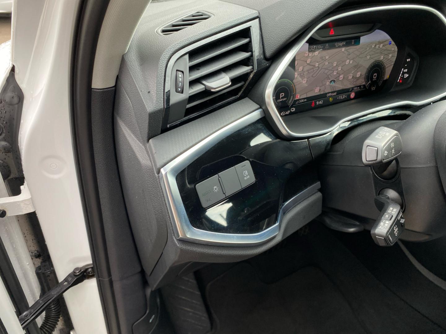 Image about Audi Q3 TFSI e 45 TFSI e S tronic