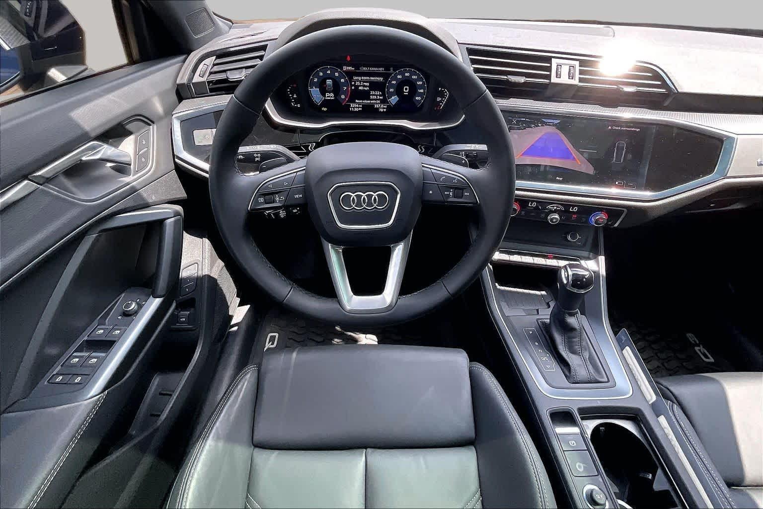 2025 Audi Q3 S Line Premium - Photo 6