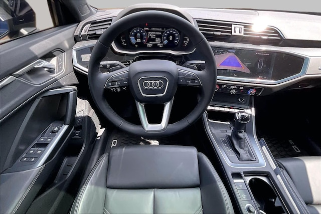 2025 Audi Q3 S Line Premium - Photo 6