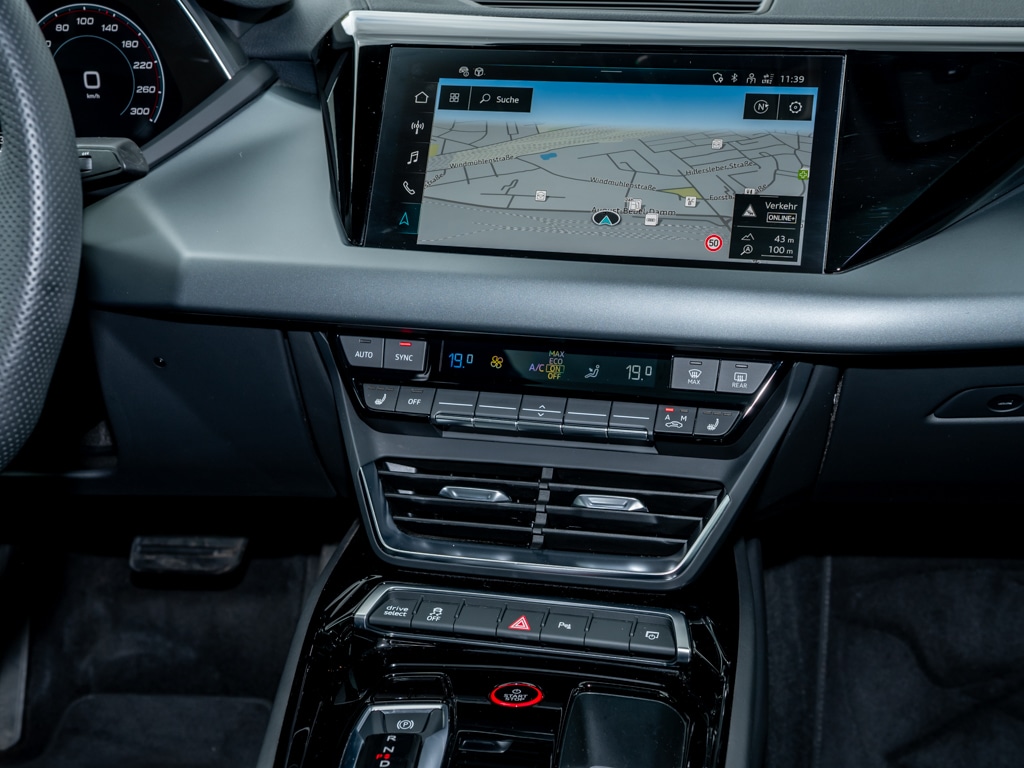 Image about Audi e-tron GT e-tron quattro