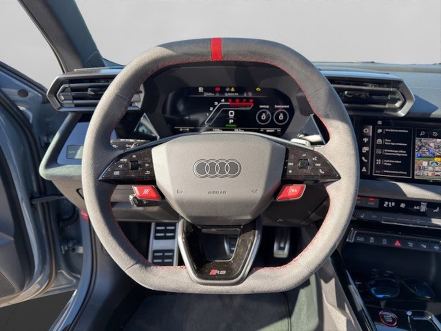 Bild über Audi RS 3 Sportback TFSI quattro 294 kW S tronic - für weitere Informationen kontaktieren Sie den Audi Partner