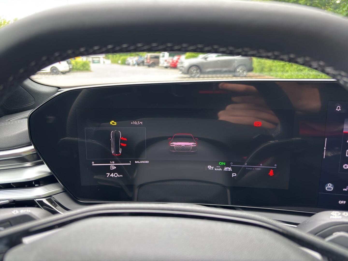 Bild über Audi A6 Avant TDI quattro 150 kW S tronic - für weitere Informationen kontaktieren Sie den Audi Partner