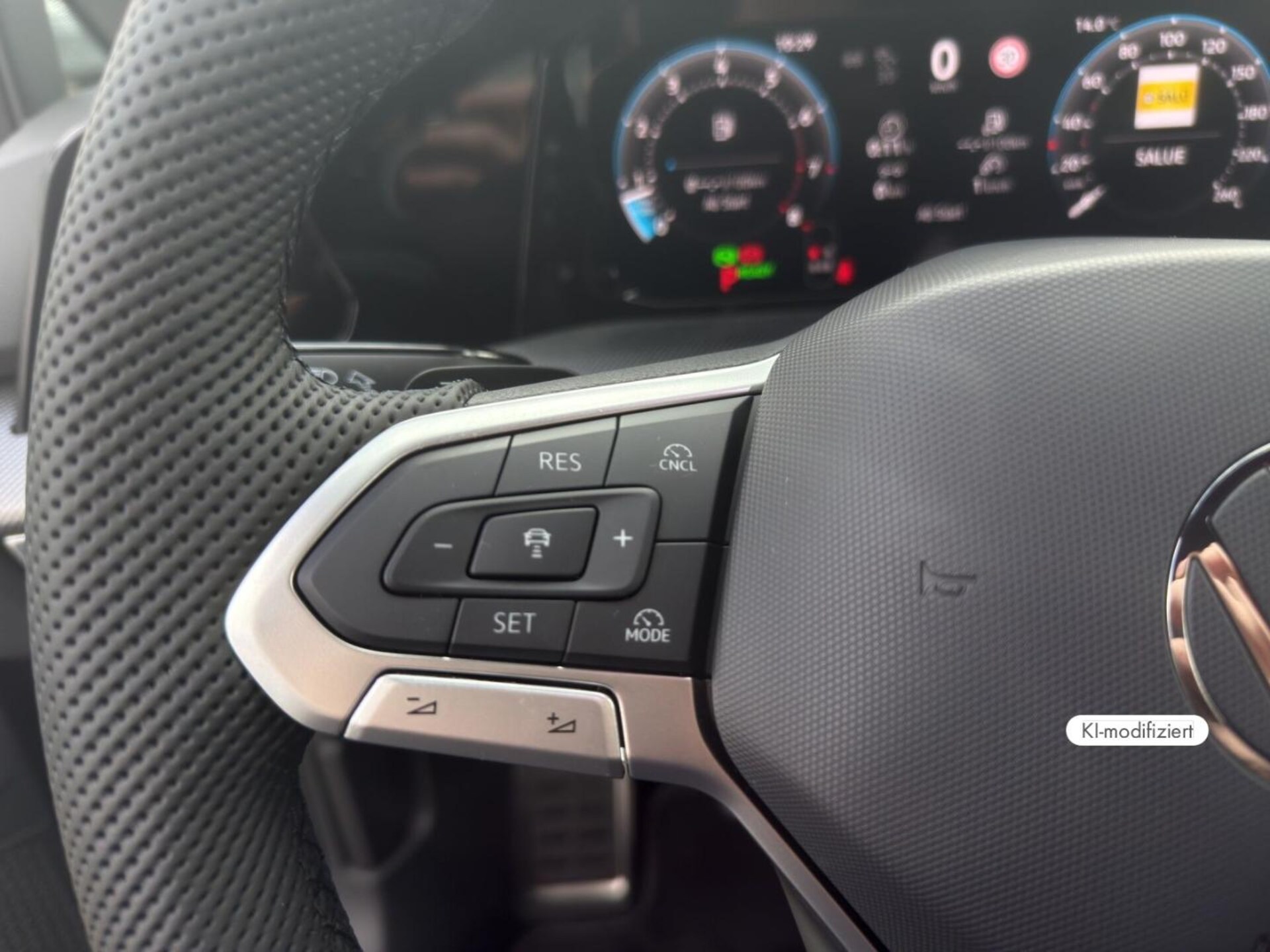 Volkswagen Golf Variant R-Line