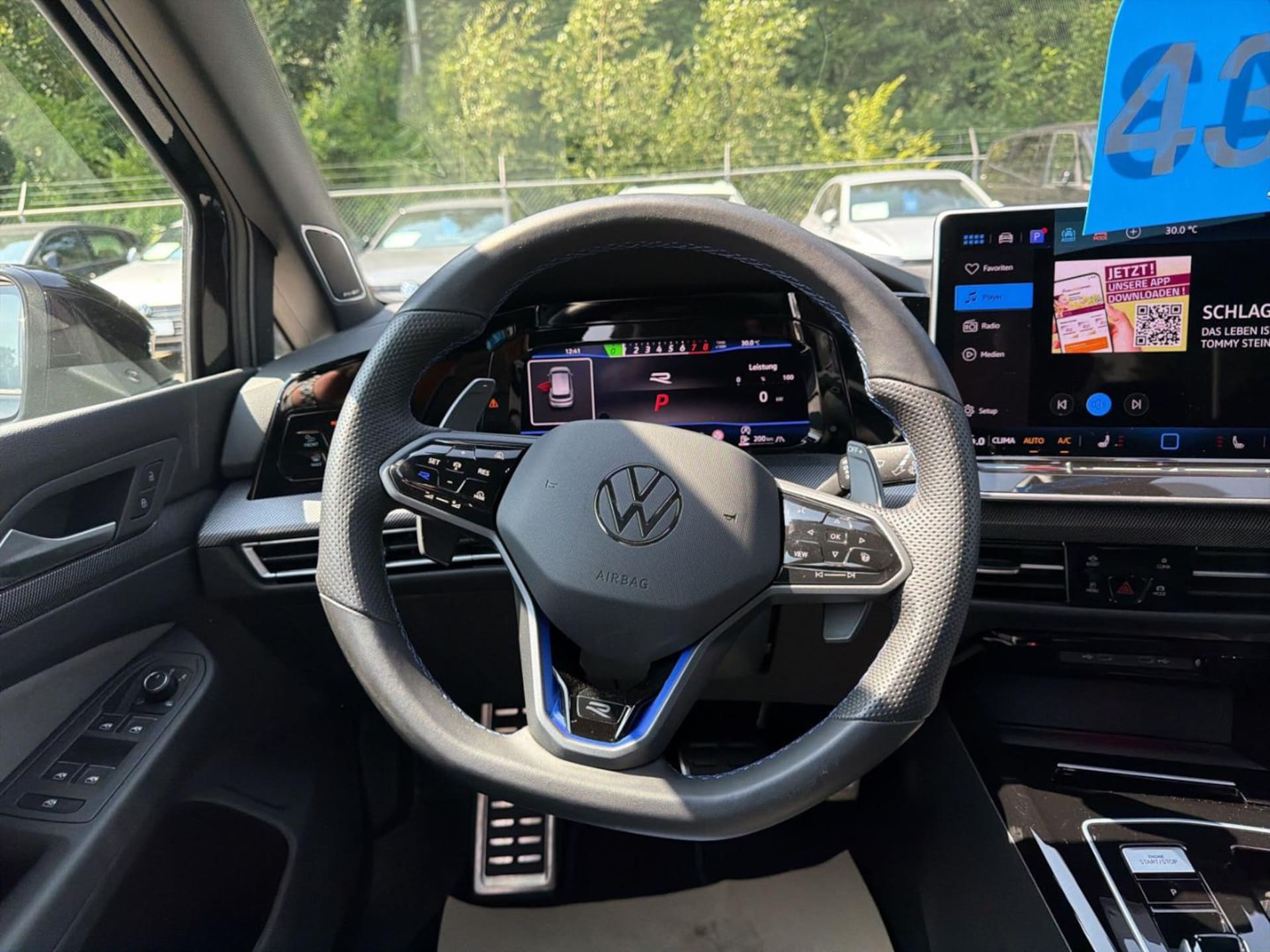 Volkswagen Golf R