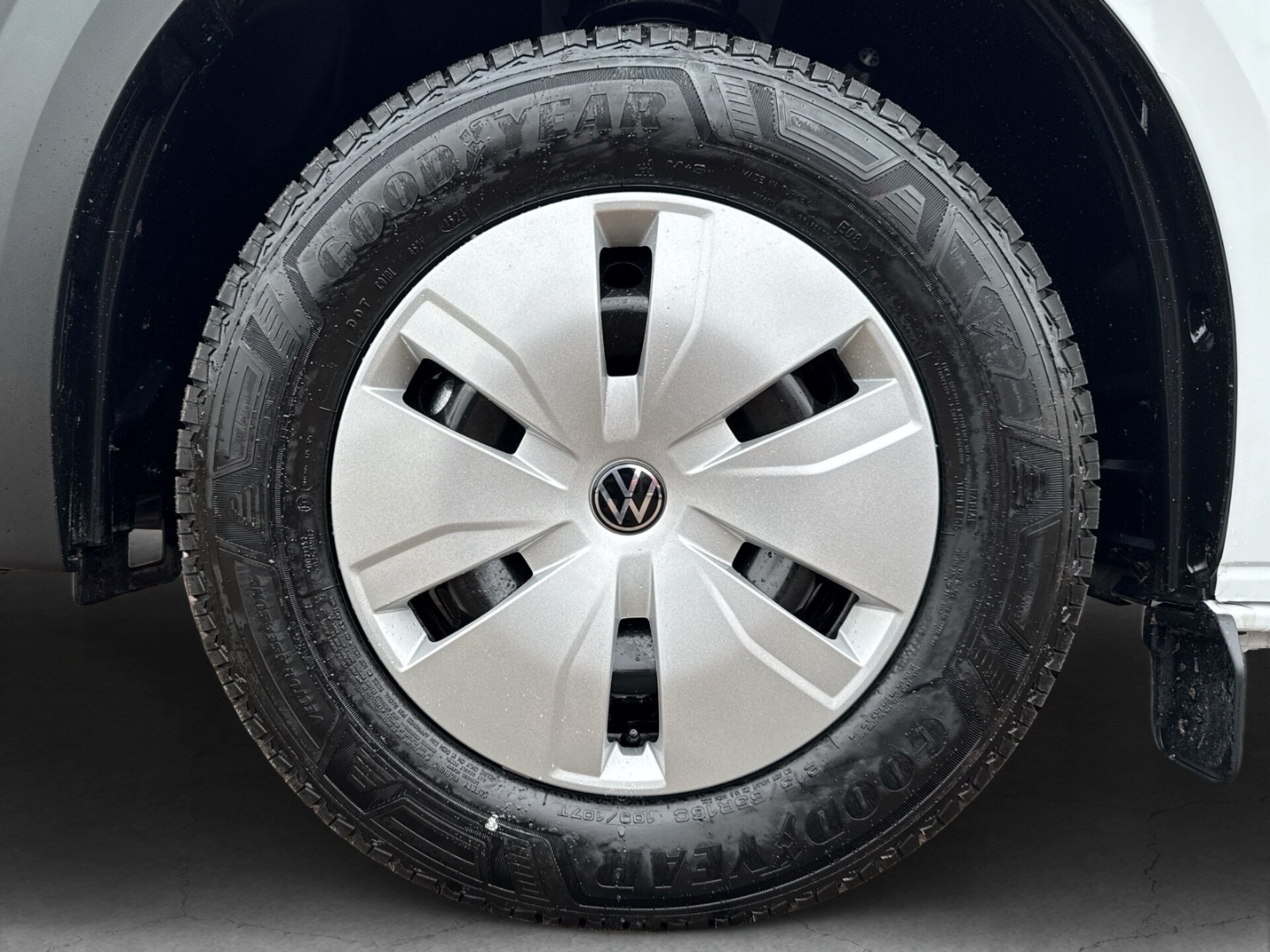Volkswagen Transporter Kasten kurzer Radstand