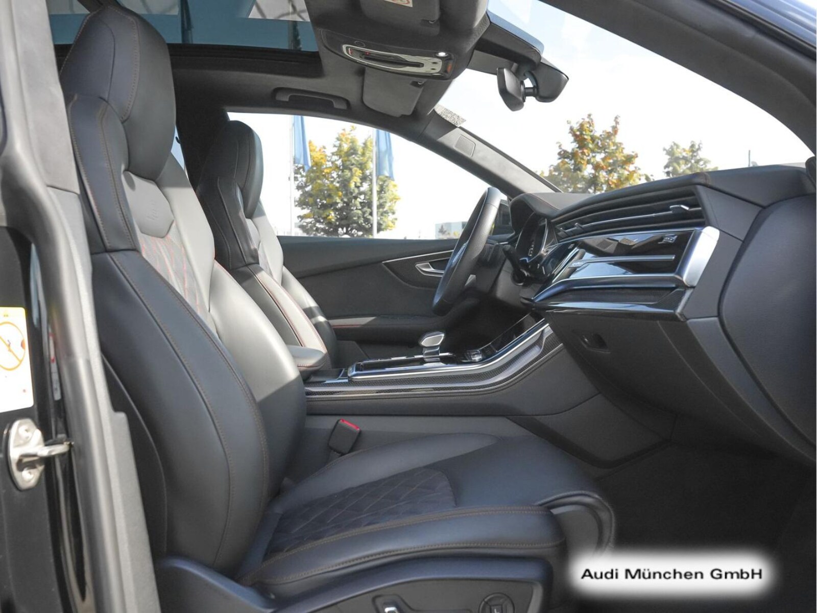 Audi SQ8 – Bild 10