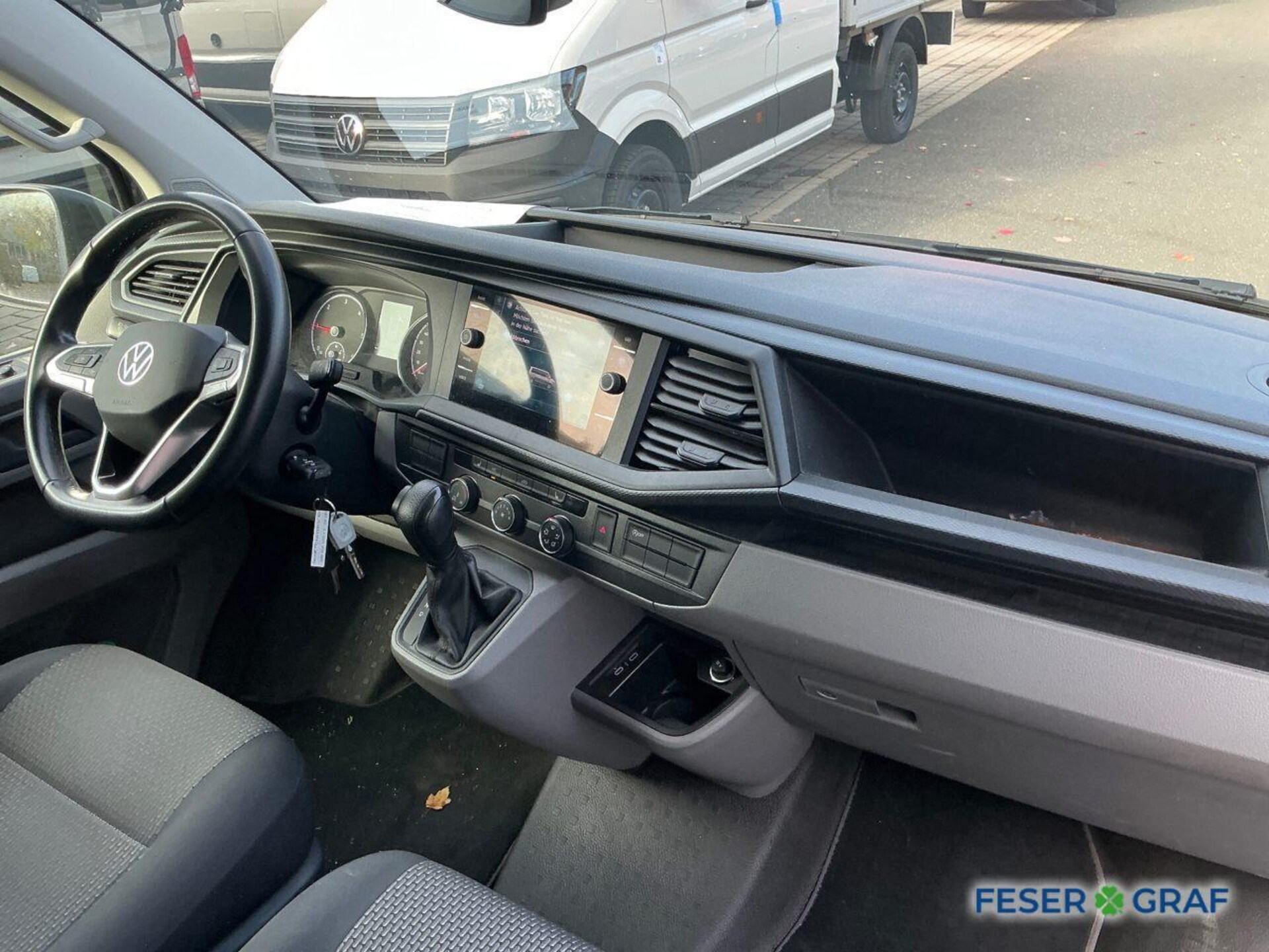Volkswagen T6.1 Transporter Kasten langer Radstand