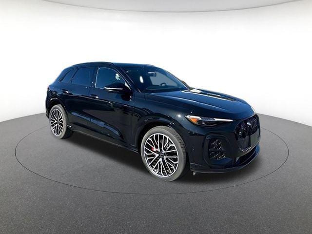 2026 Audi SQ5 Premium Plus quattro's photo