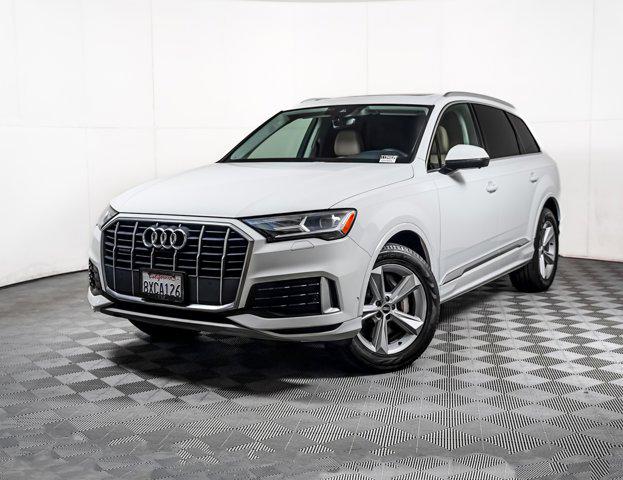 2021 Audi Q7 45 Premium Plus quattro Tiptronic's photo
