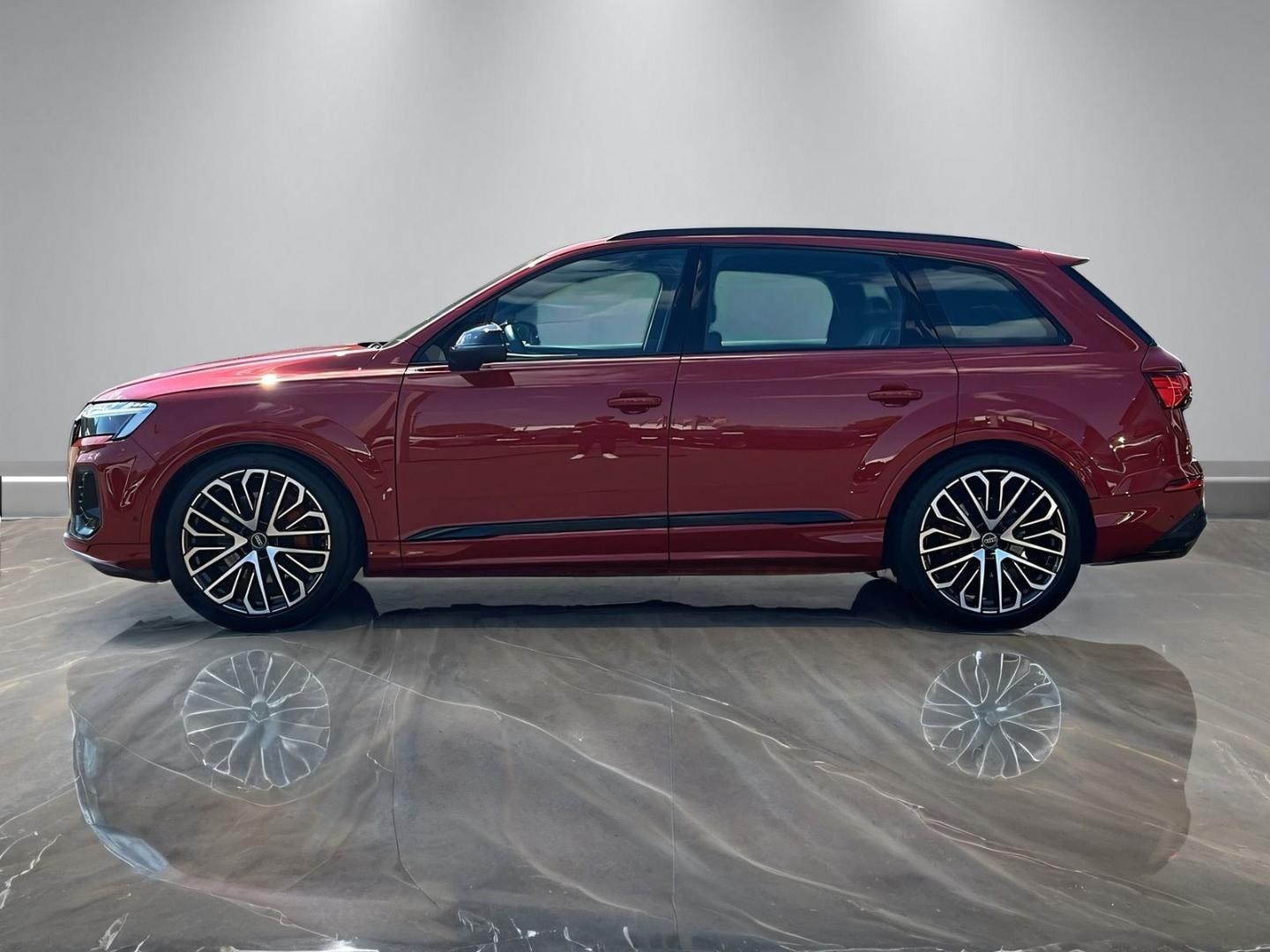 Bild über Audi SQ7 SUV TFSI quattro 373 kW tiptronic - für weitere Informationen kontaktieren Sie den Audi Partner