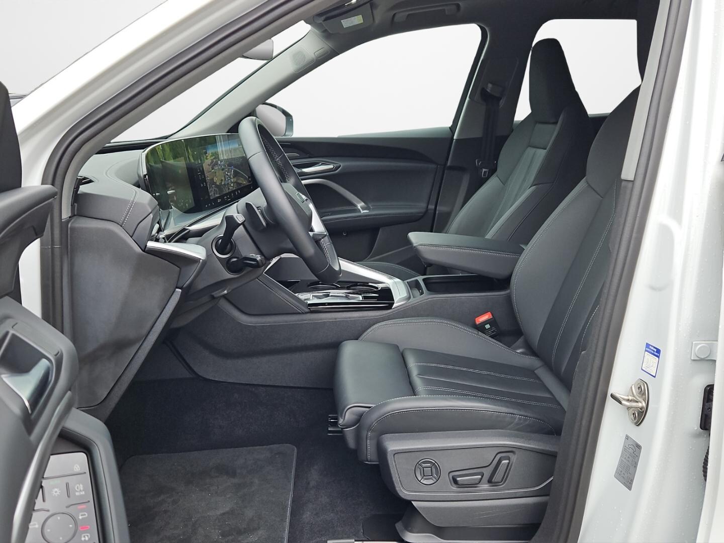 Bild über Audi Q5 SUV TDI quattro 150 kW S tronic - für weitere Informationen kontaktieren Sie den Audi Partner