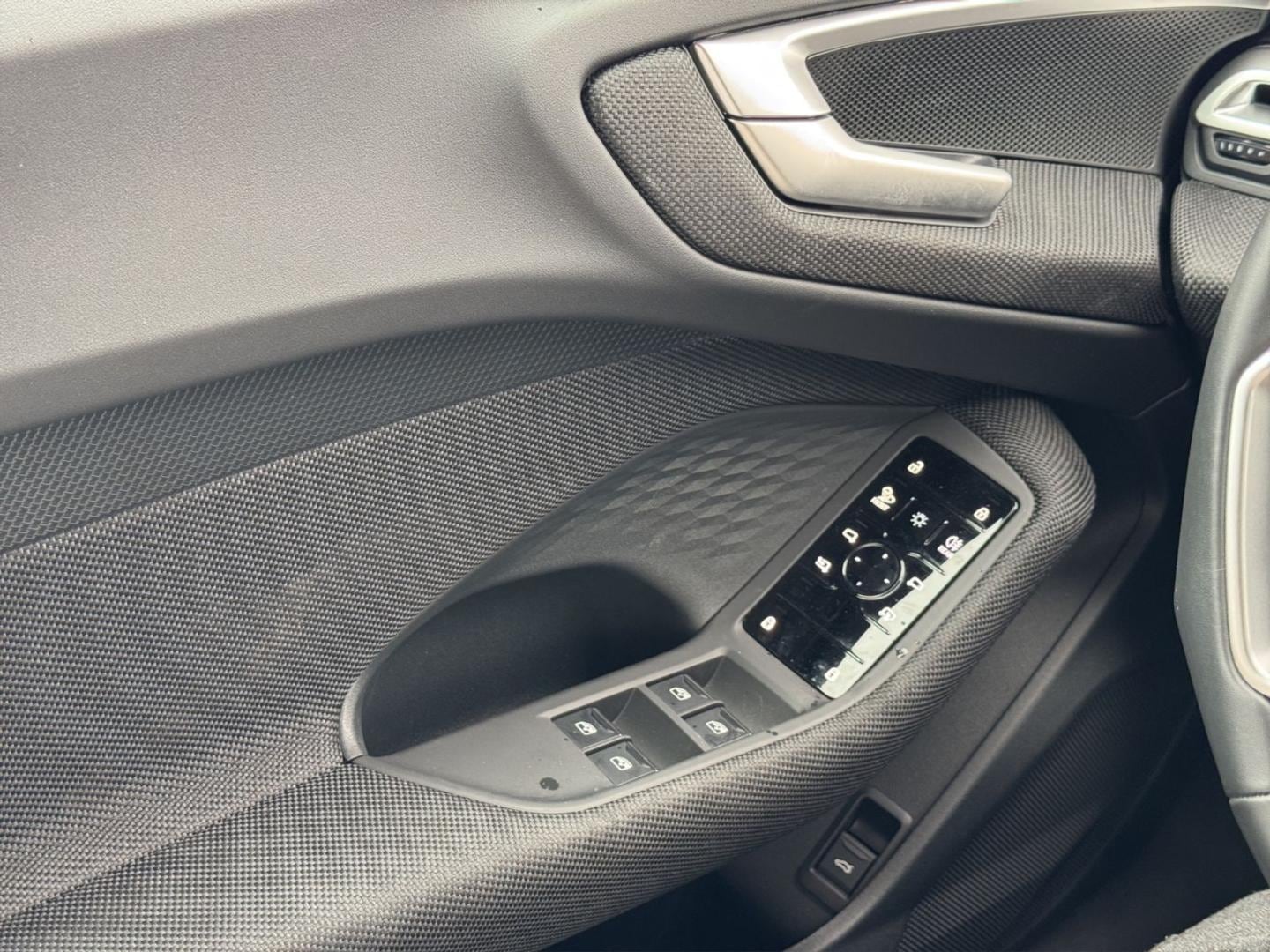 Bild über Audi A5 Avant TFSI S tronic - für weitere Informationen kontaktieren Sie den Audi Partner