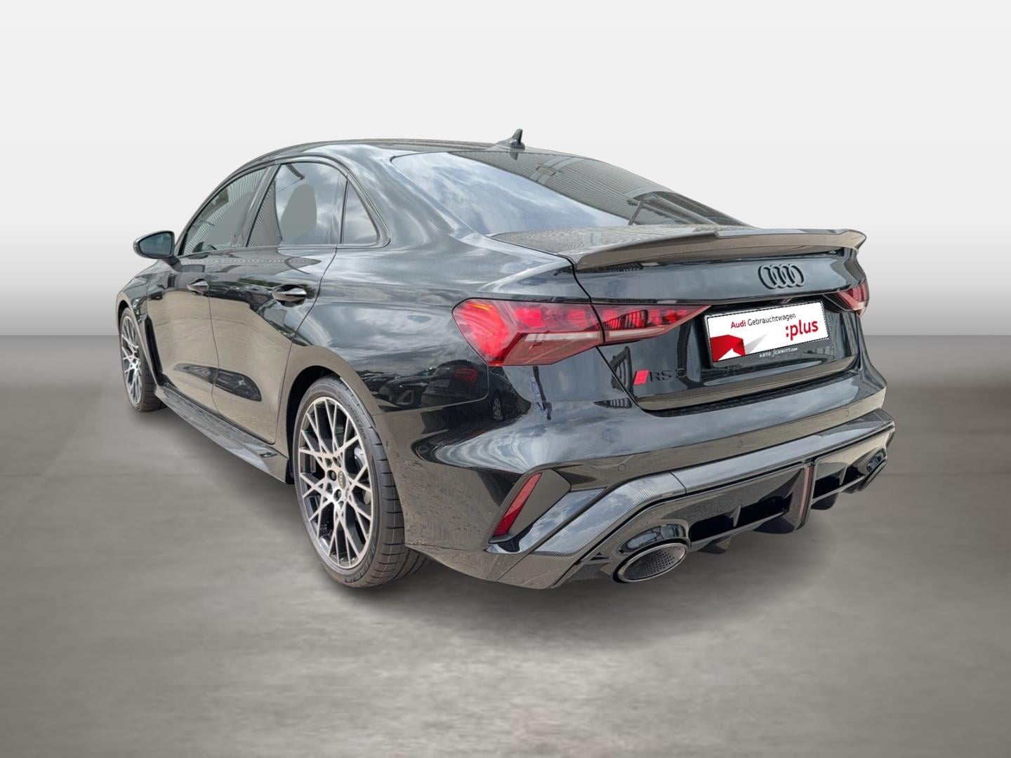 Image about Audi RS 3 Limousine TFSI quattro S tronic