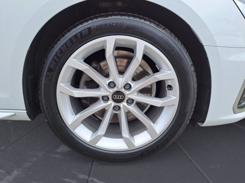 Image about Audi A4 Avant S line 35 TFSI S tronic