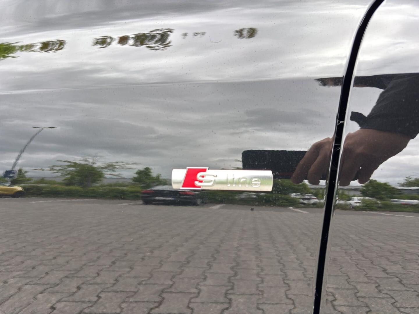 Bild über Audi A6 Avant TDI quattro 150 kW S tronic - für weitere Informationen kontaktieren Sie den Audi Partner