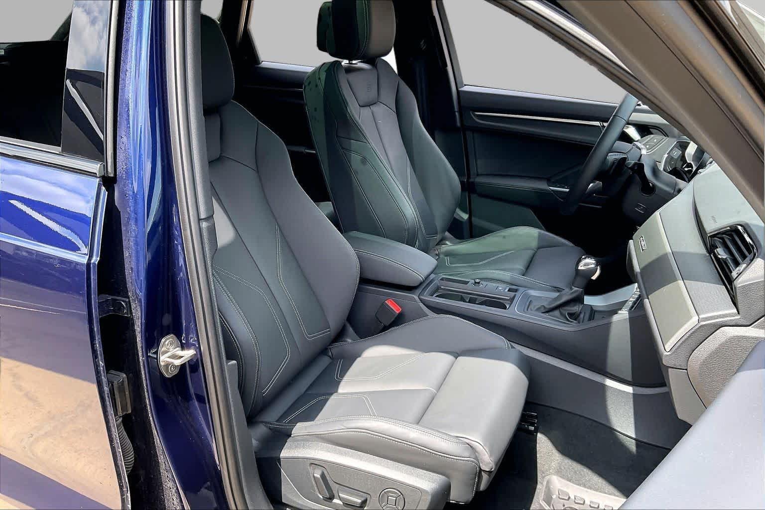 2025 Audi Q3 S Line Premium - Photo 9