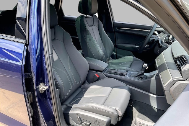 2025 Audi Q3 S Line Premium - Photo 9
