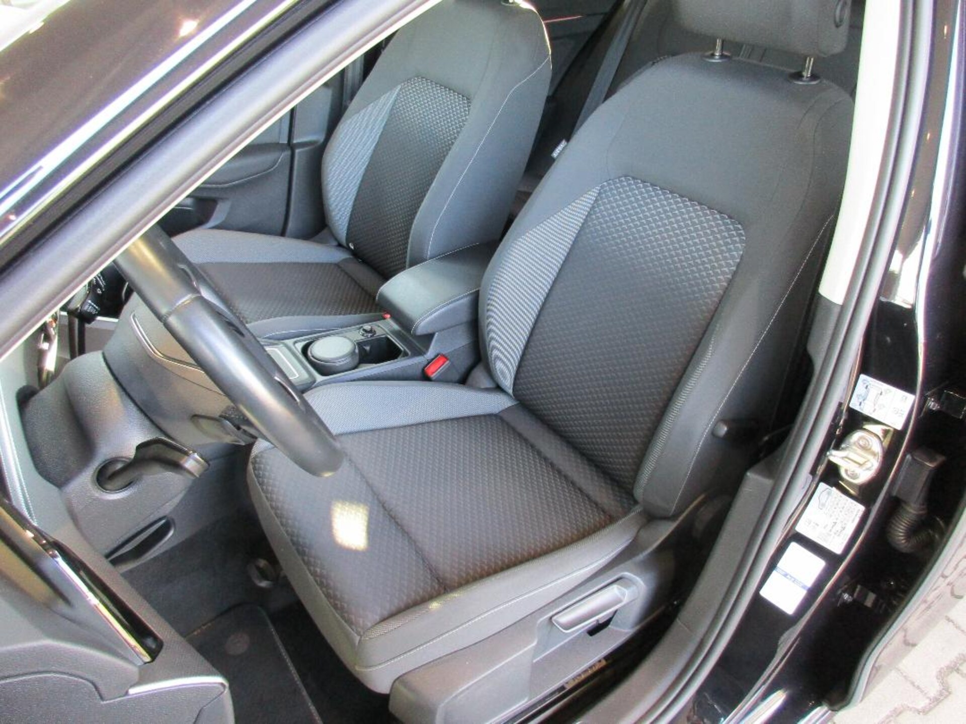 Volkswagen Golf Active
