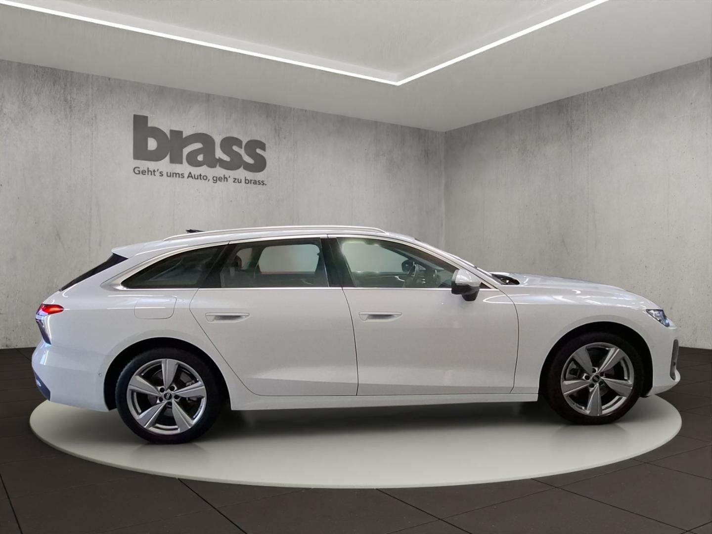 Bild über Audi A6 Avant TDI quattro 150 kW S tronic - für weitere Informationen kontaktieren Sie den Audi Partner