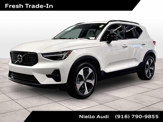 2026 Volvo XC40