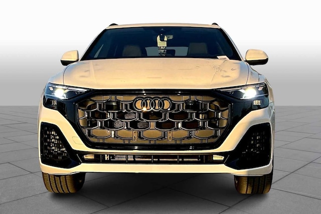 2026 Audi Q8