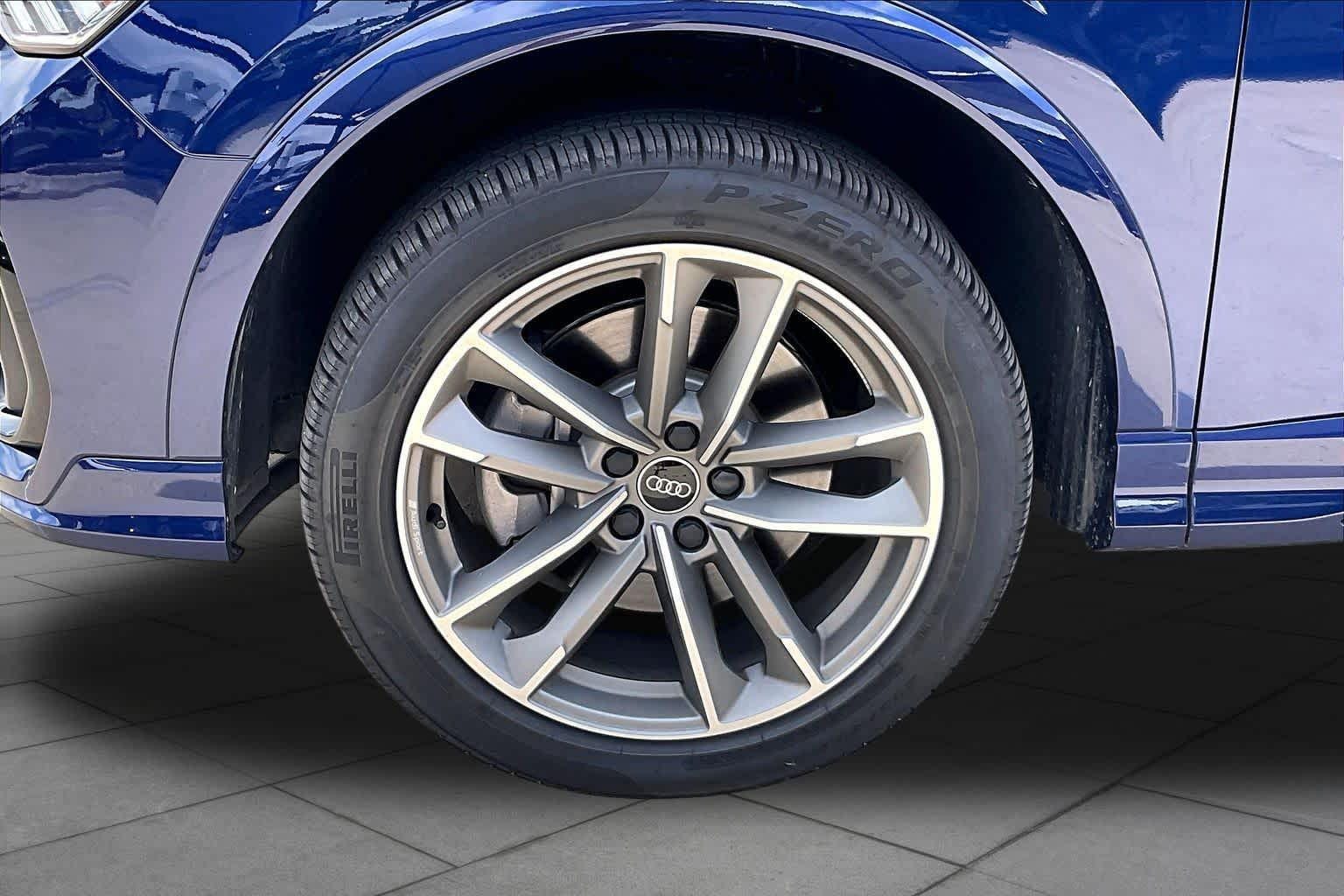 2025 Audi Q3 S Line Premium - Photo 11