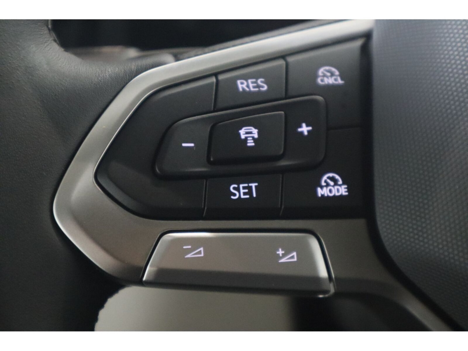 Volkswagen Multivan – Bild 17